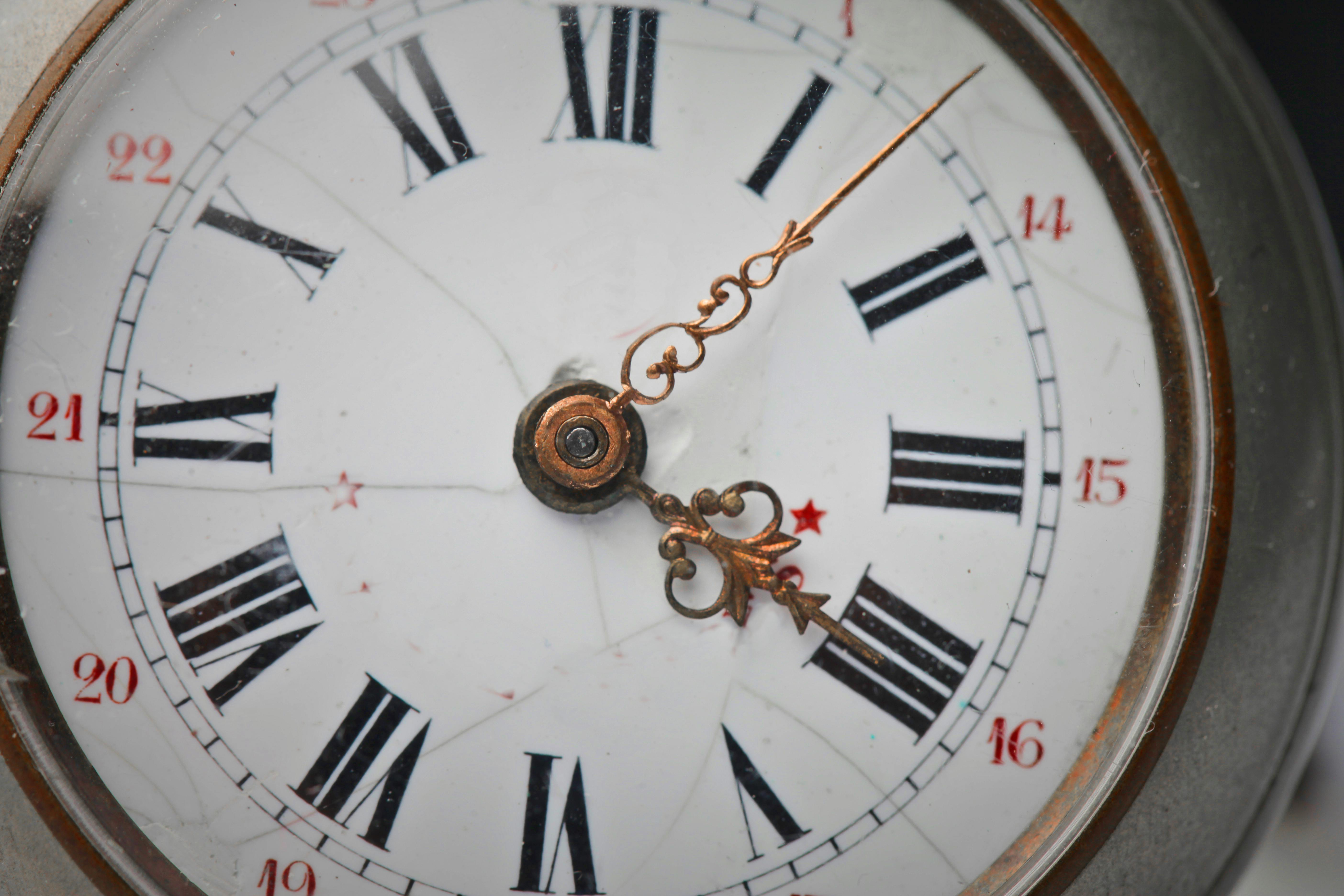 Discover the Luxury of the Rolex Daytona Wall Clock Collection