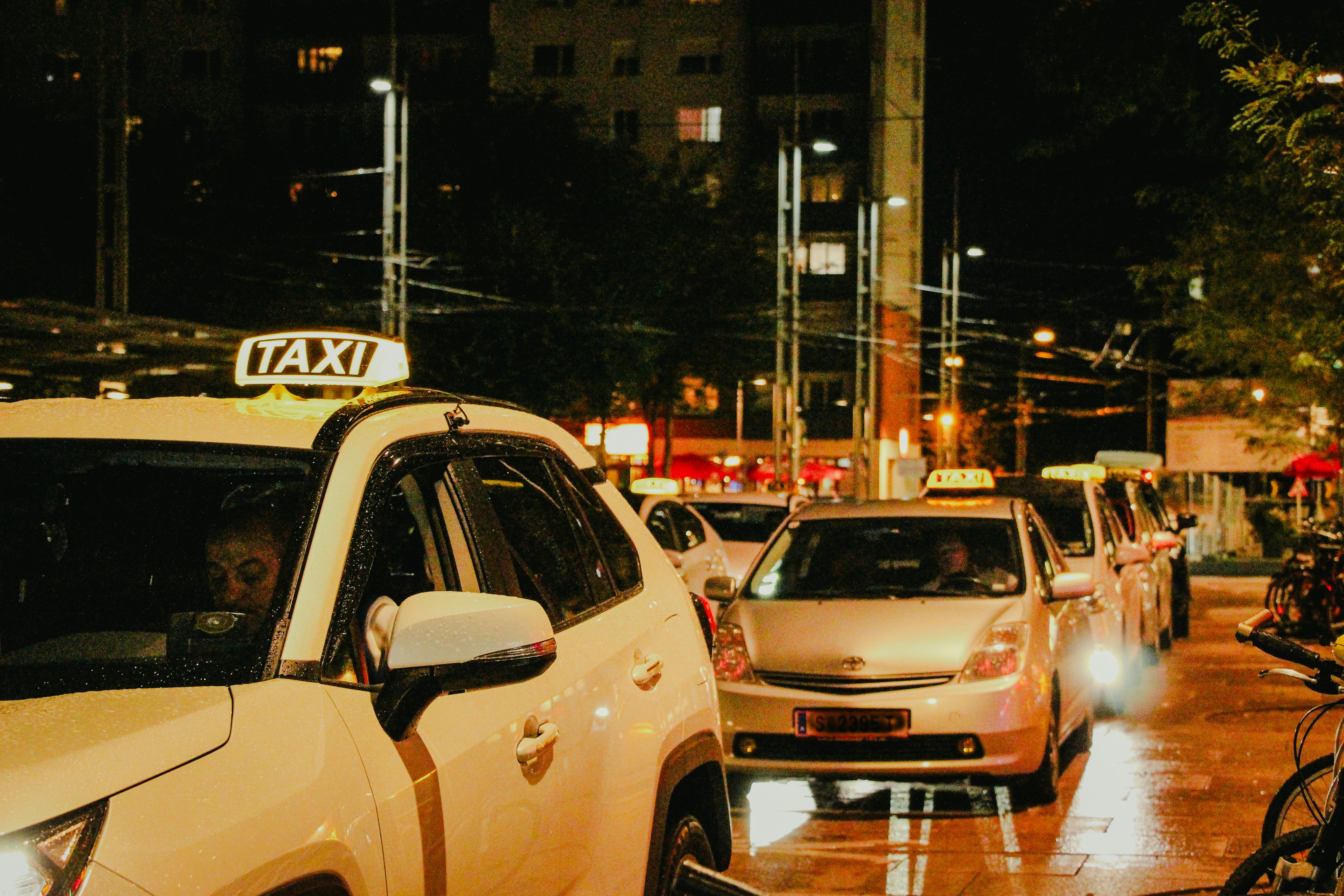 Reliable Claygate Taxi Services – Fast, Safe, and Affordable Rides
