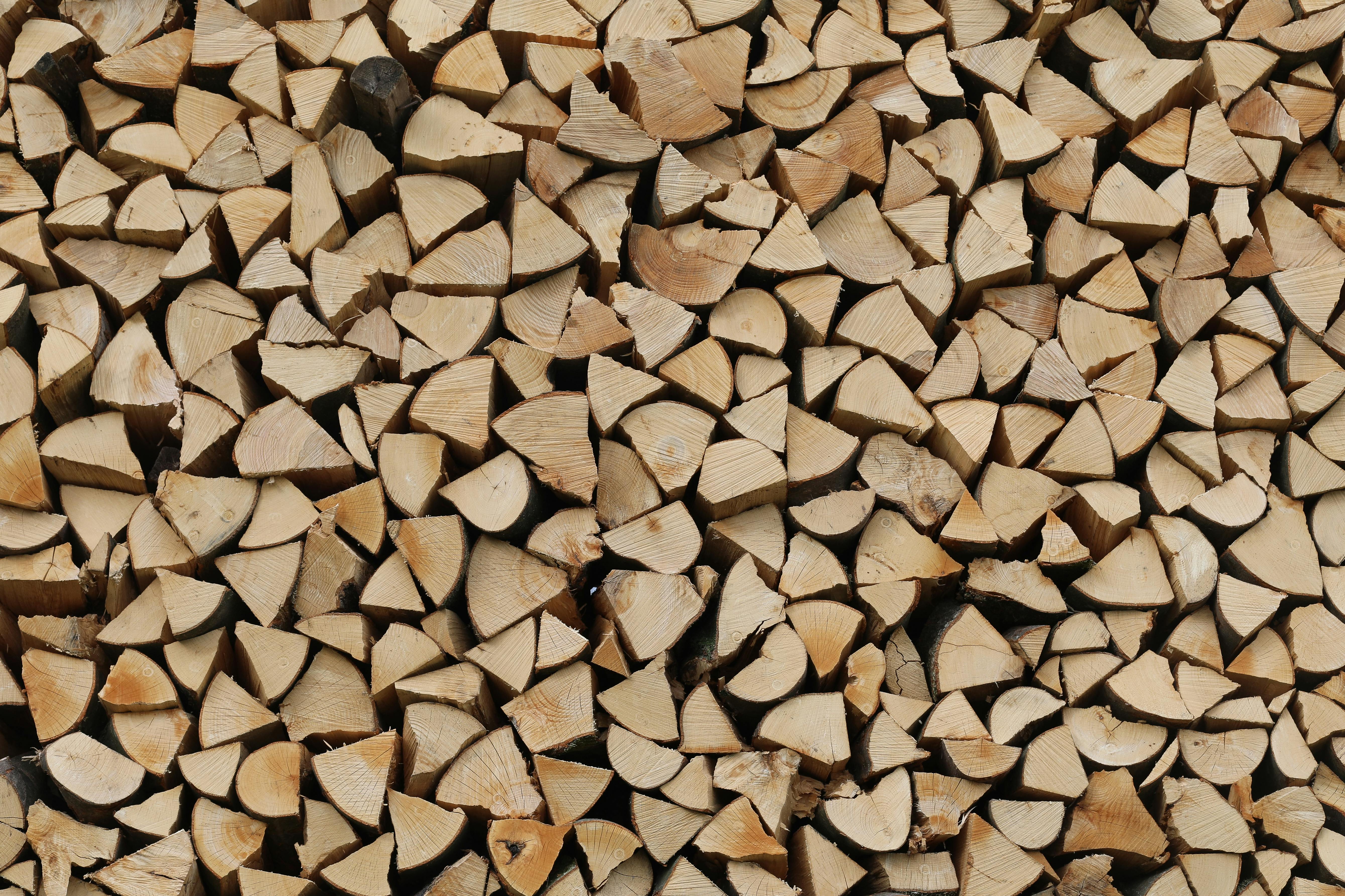 Hardwood Firewood Germany: Premium Fuel for Efficient Heating
